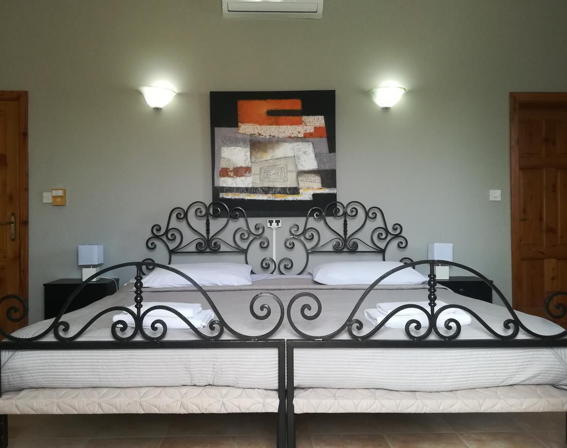Villa Al Faro B&B Ghammar Phòng bức ảnh